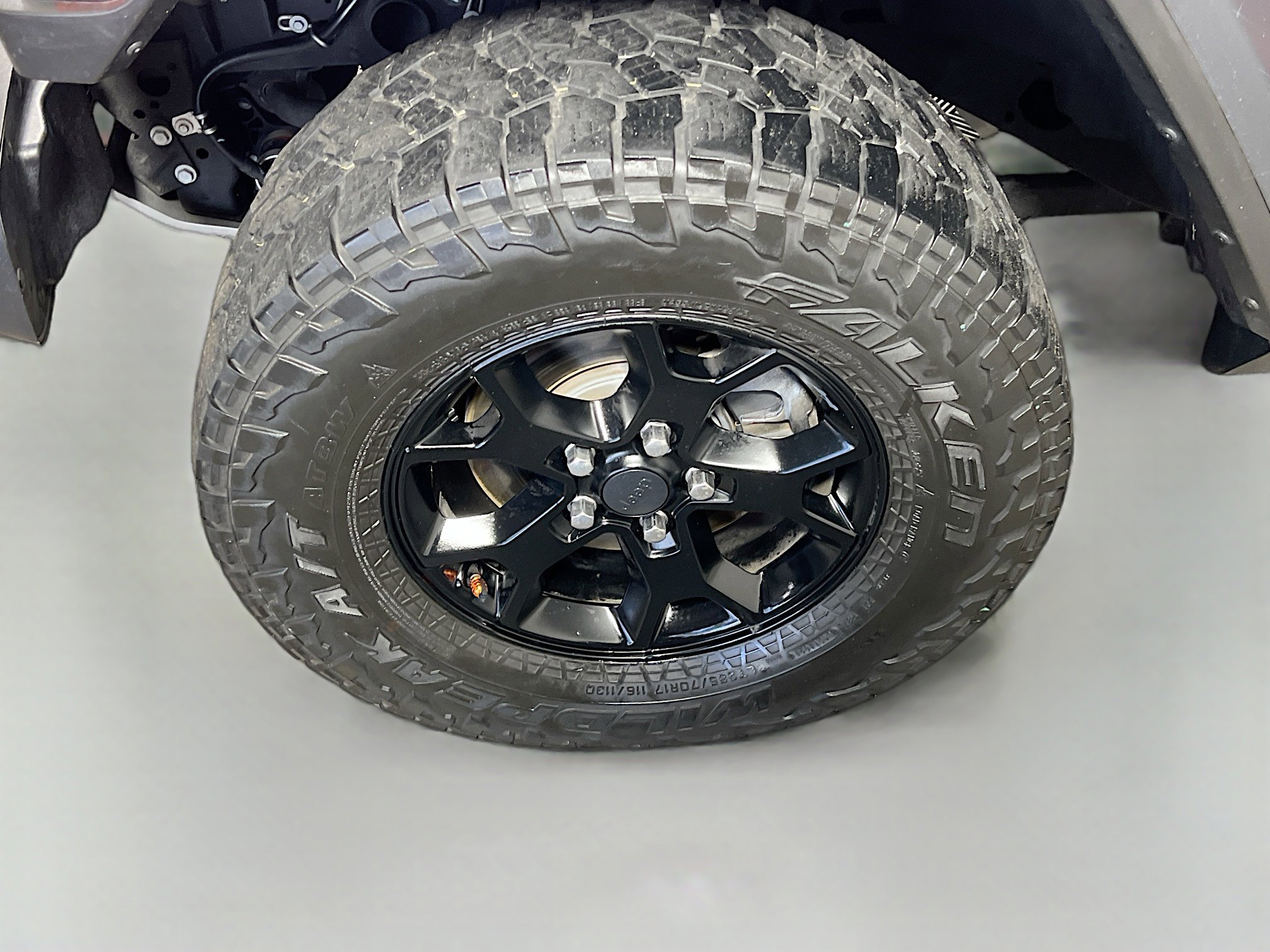 Used 2022 Jeep Gladiator Mojave AWD/4WD image 14