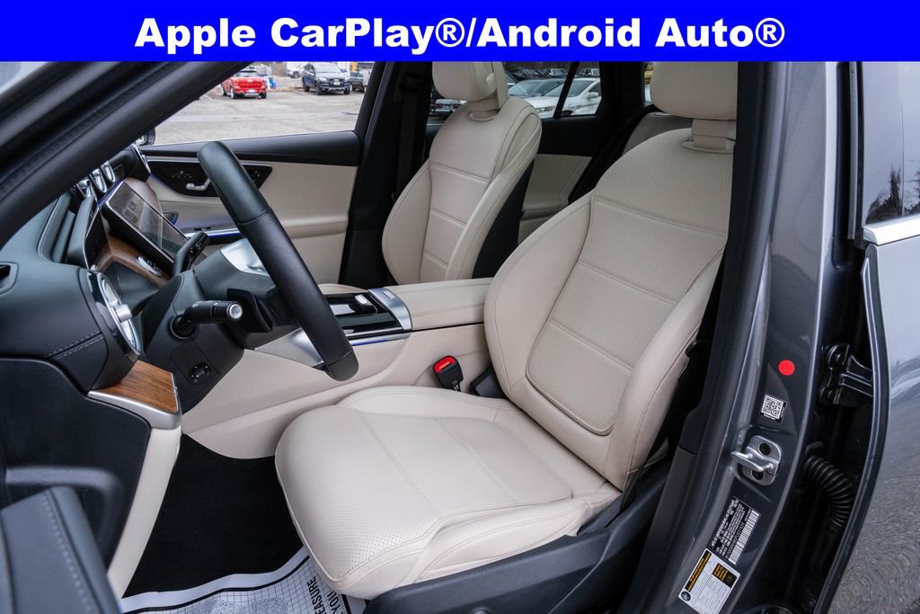 Used 2023 Mercedes-Benz GLC 300 4MATIC w/ Pinnacle Trim Package image 15