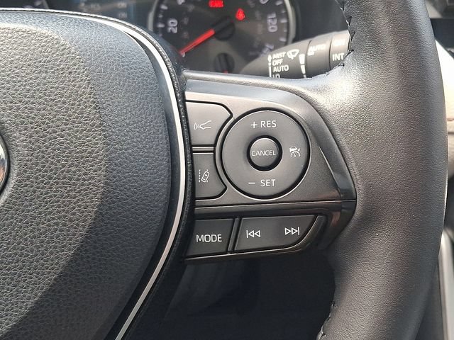 Used 2019 Toyota RAV4 XLE Premium w/ Cold Weather Package AWD/4WD image 22