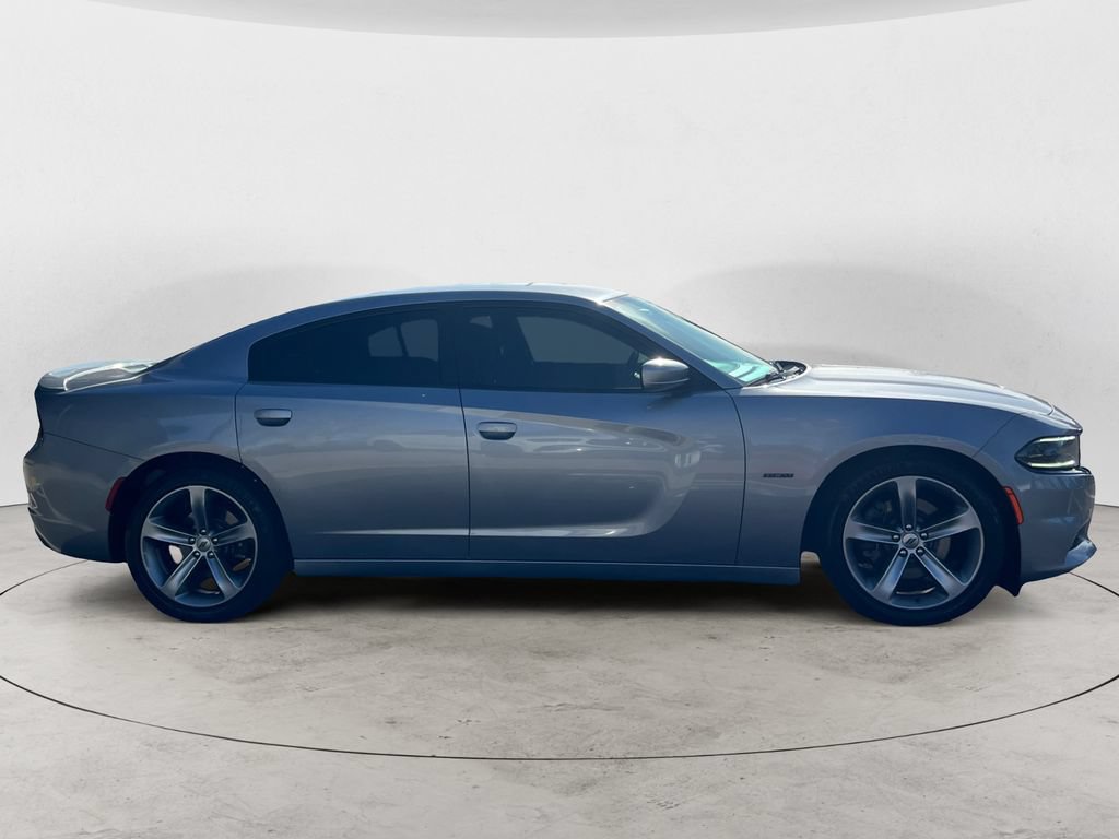 Used 2018 Dodge Charger R/T RWD image 6