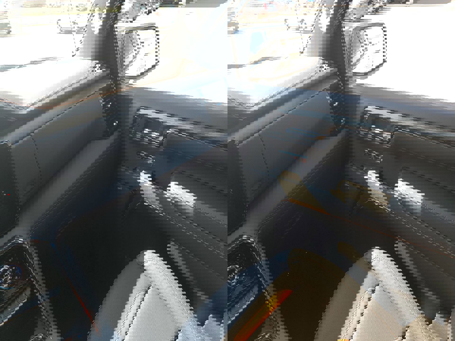 Used 2024 GMC Sierra 1500 AT4 w/ Technology Package image 11