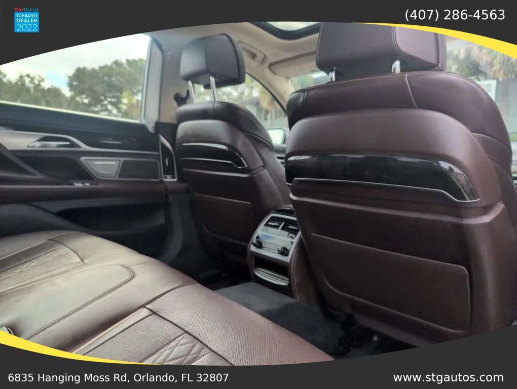 Used 2016 BMW 740i image 25