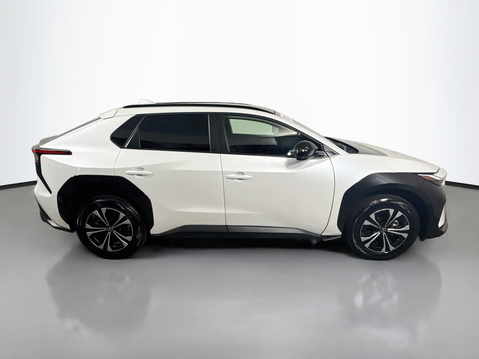 Certified 2024 Toyota bZ4X AWD w/ Weather Package image 8