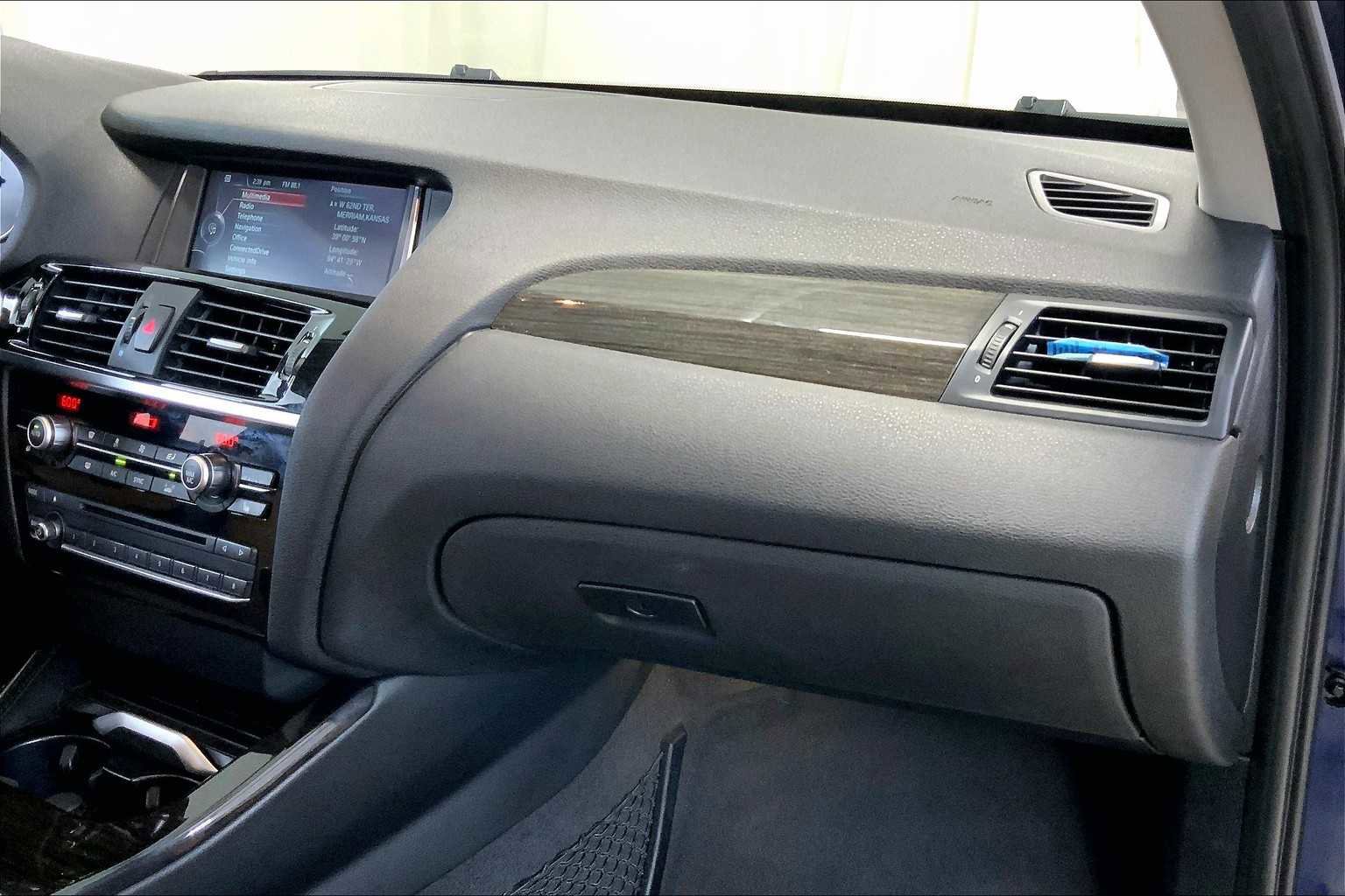 Used 2016 BMW X3 xDrive28i image 18