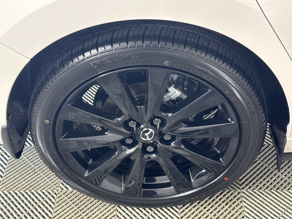 New 2026 MAZDA MAZDA3 Carbon AWD/4WD image 17