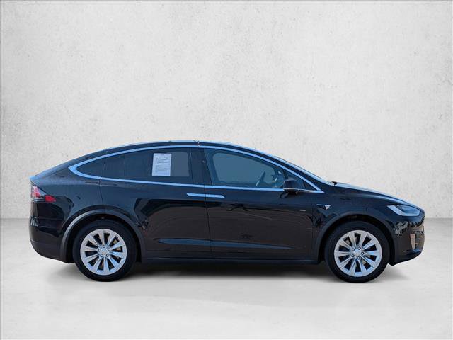 Used 2018 Tesla Model X 100D AWD/4WD image 4