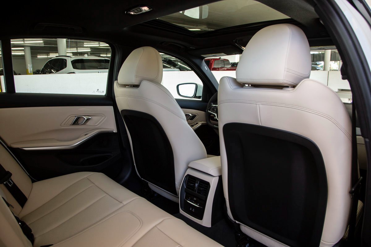 New 2026 BMW 330i Sedan image 24