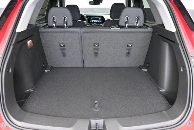 New 2026 Chevrolet TrailBlazer LT w/ Convenience Package FWD image 25