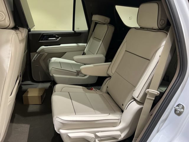 New 2026 GMC Yukon Denali w/ Denali Reserve Package AWD/4WD image 24