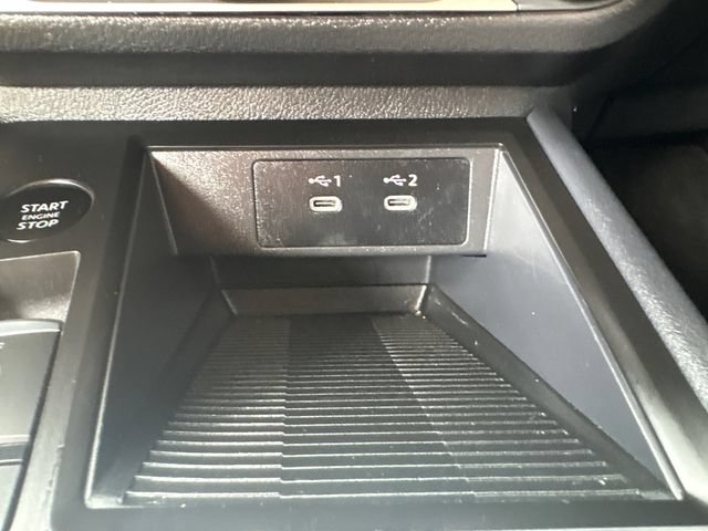 Used 2026 Nissan Kicks S FWD image 32