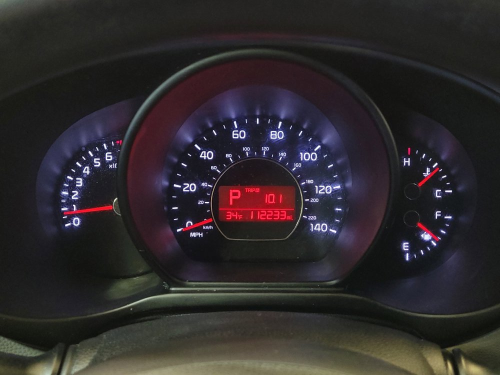Used 2016 Kia Soul + FWD image 23