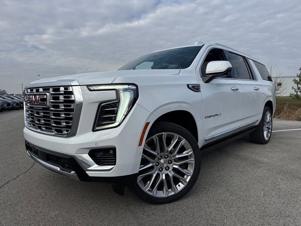 New 2026 GMC Yukon XL Denali w/ Denali Reserve Package