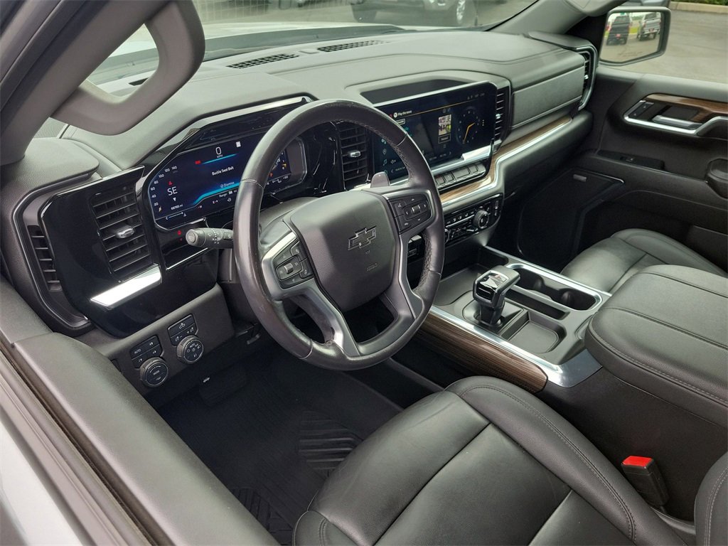 Used 2023 Chevrolet Silverado 1500 RST image 10