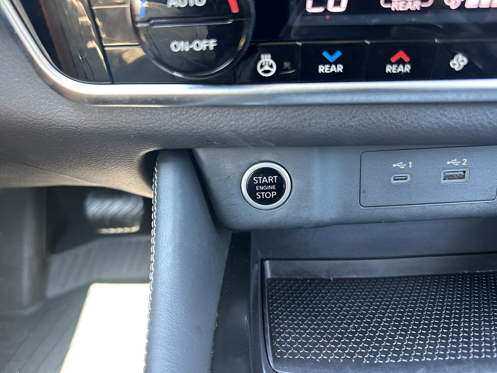 Used 2021 Nissan Rogue SL w/ Premium Package image 24