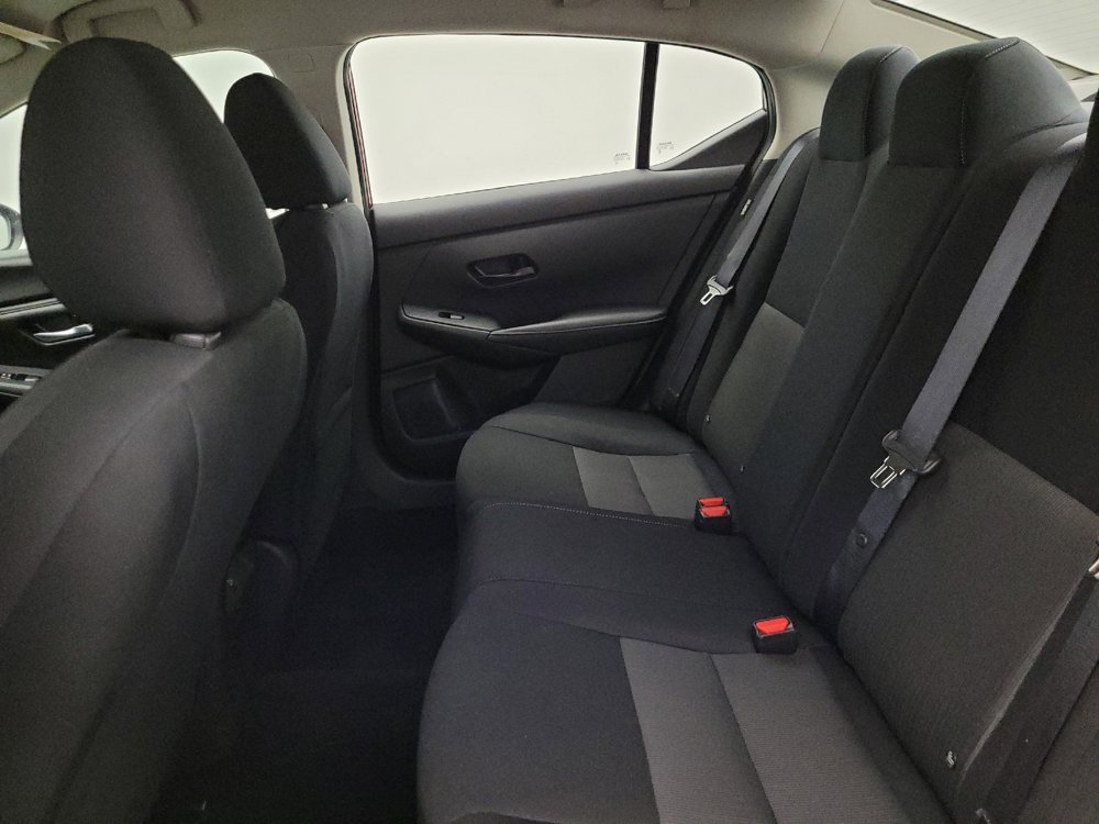 Used 2025 Nissan Sentra SV FWD image 18