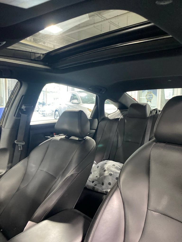 Used 2024 Honda Accord Sport image 29