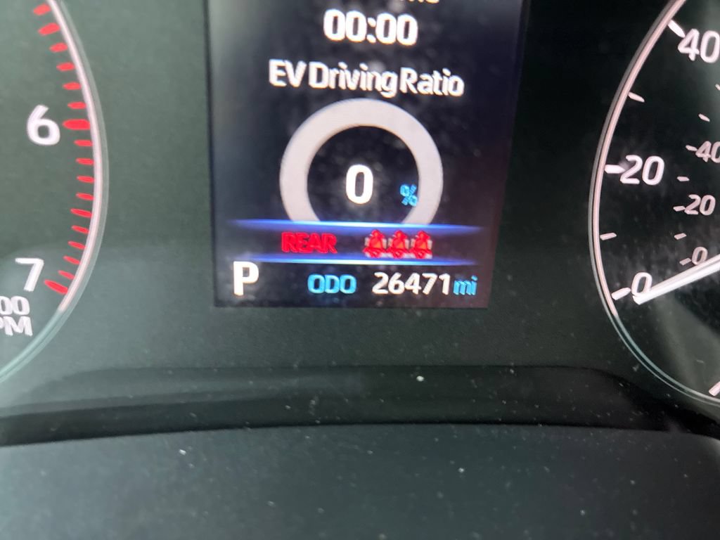 Used 2025 Toyota Corolla LE FWD image 28