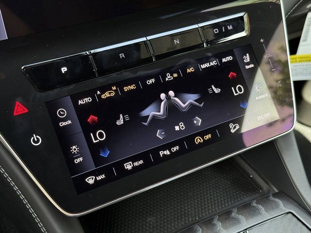 New 2025 Maserati Grecale GT image 23