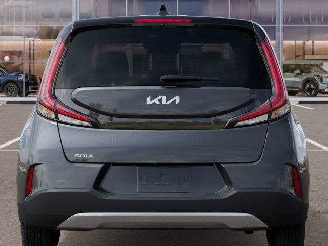 Used 2025 Kia Soul LX FWD image 13