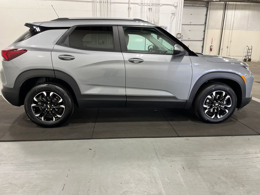 Certified 2023 Chevrolet TrailBlazer LT w/ Convenience Package image 26