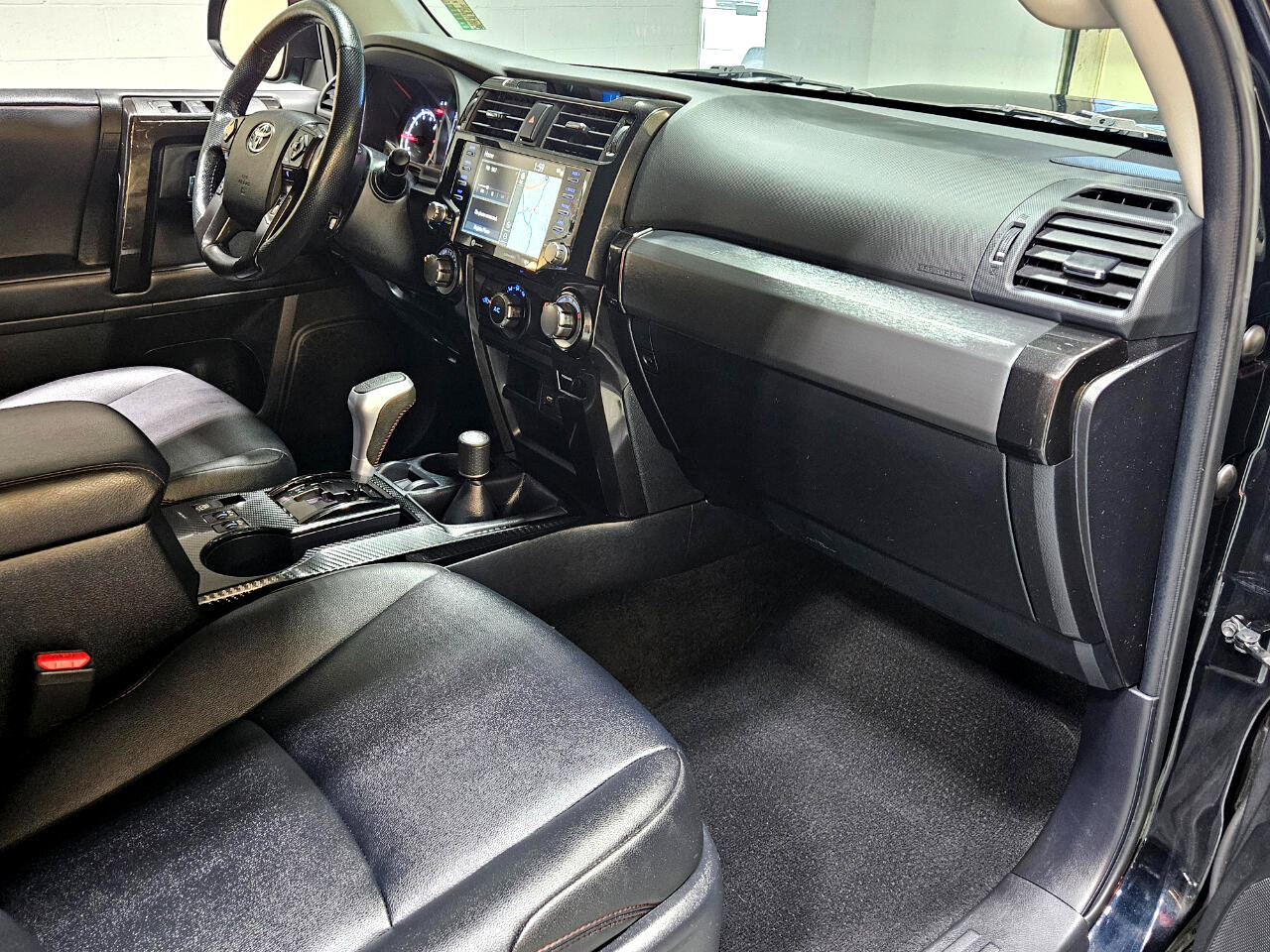 Used 2023 Toyota 4Runner TRD Off-Road Premium image 25