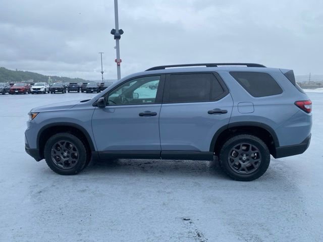Certified 2023 Honda Pilot TrailSport image 9