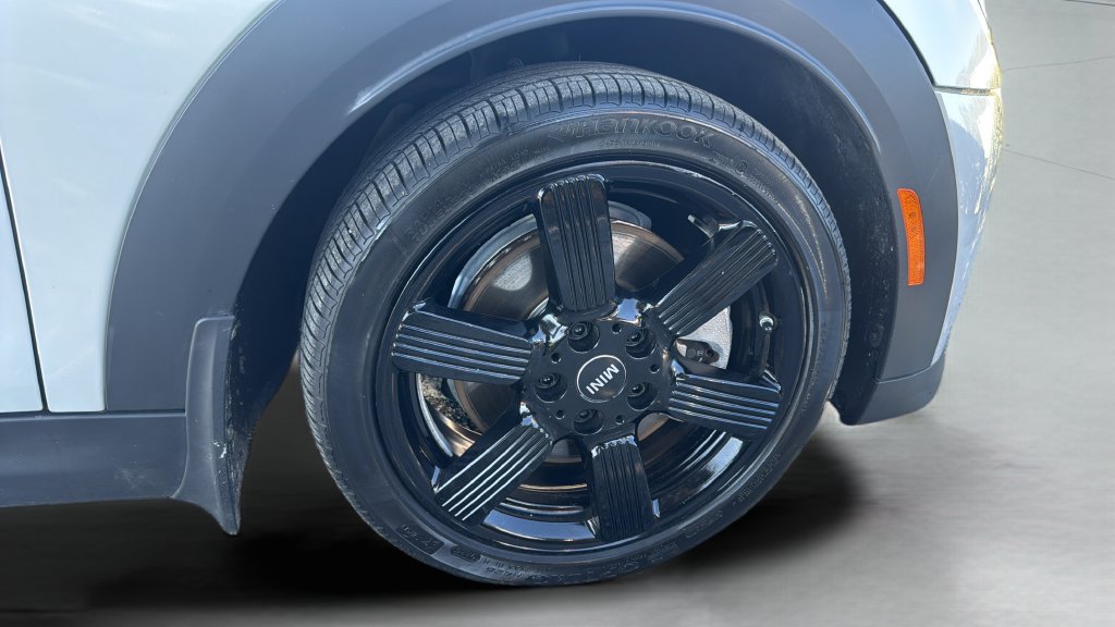 Used 2022 MINI Cooper S w/ Premium Package FWD image 46