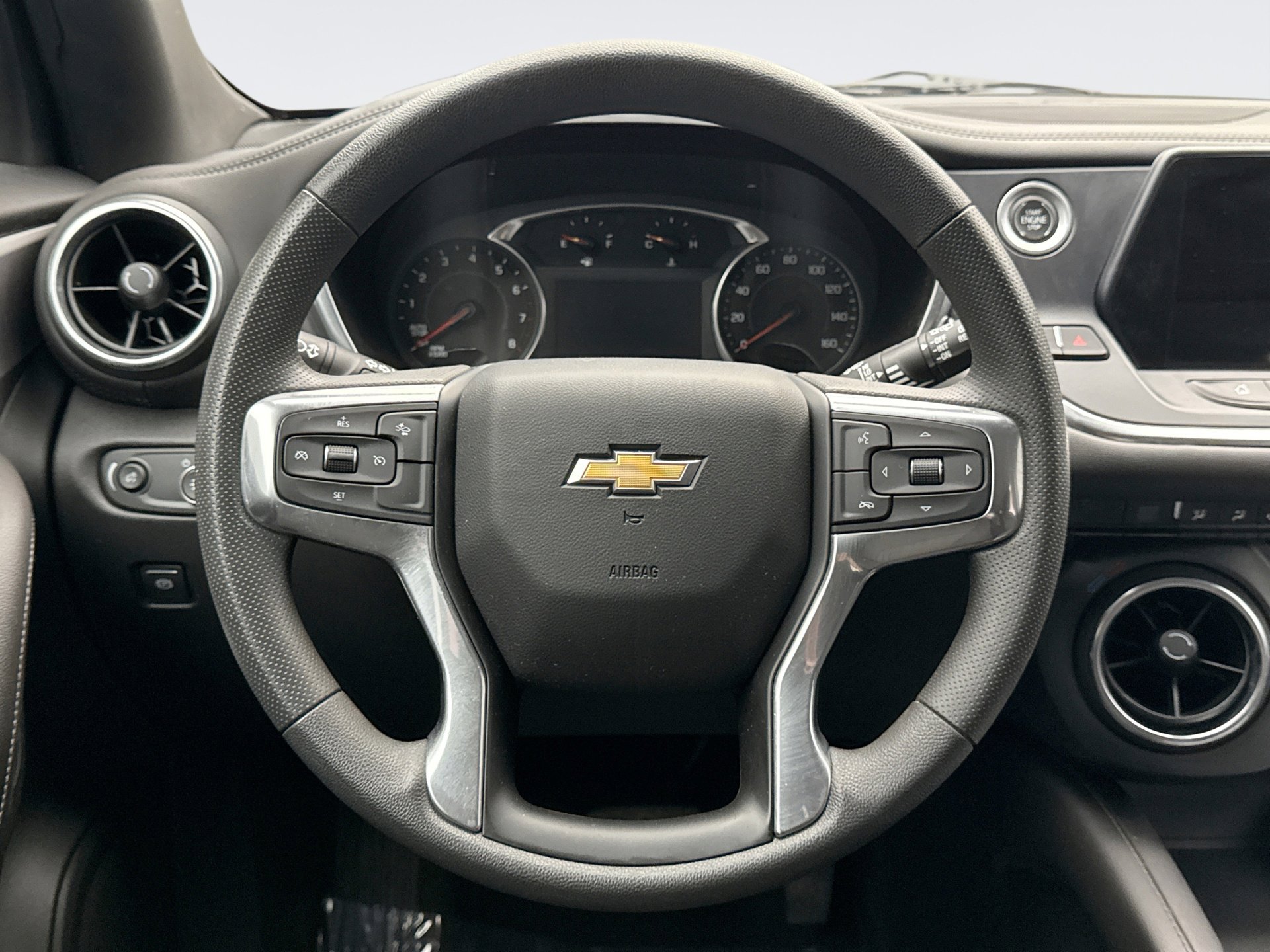 Used 2022 Chevrolet Blazer LT AWD/4WD image 12