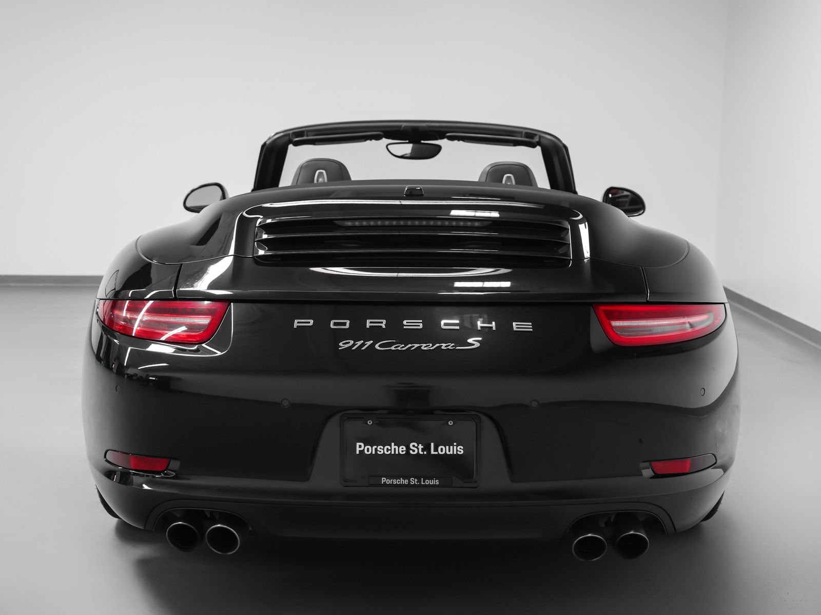 Certified 2015 Porsche 911 Carrera S RWD image 14