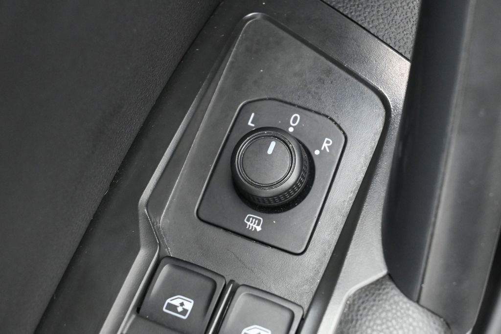 Used 2024 Volkswagen Tiguan S FWD image 11