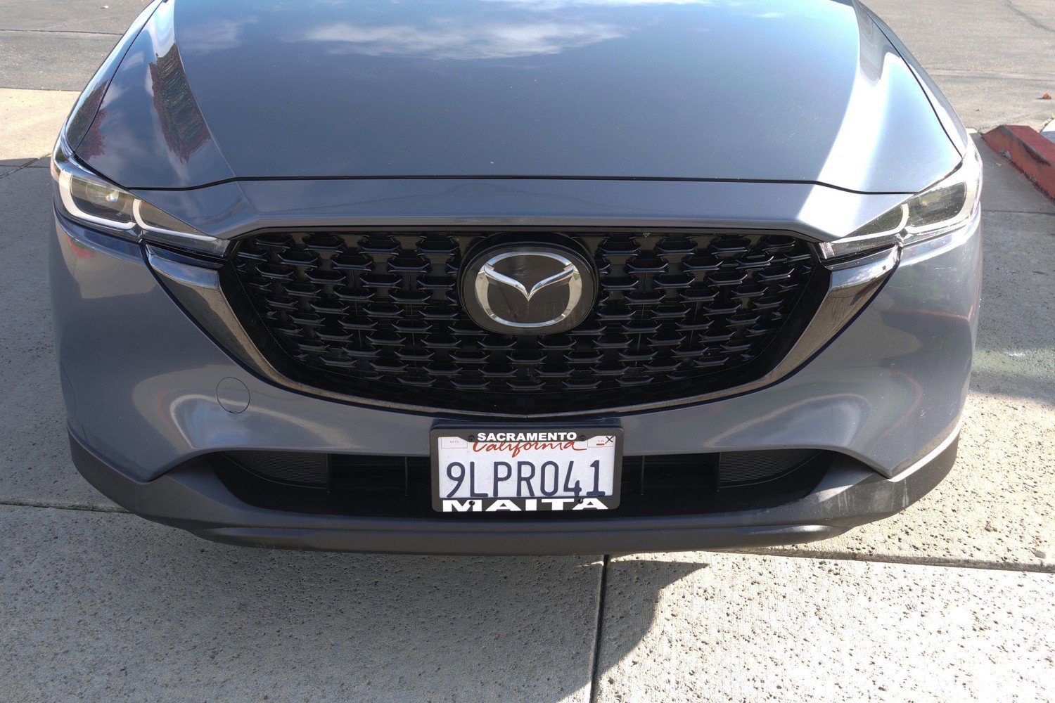 Certified 2024 MAZDA CX-5 Carbon Edition image 2