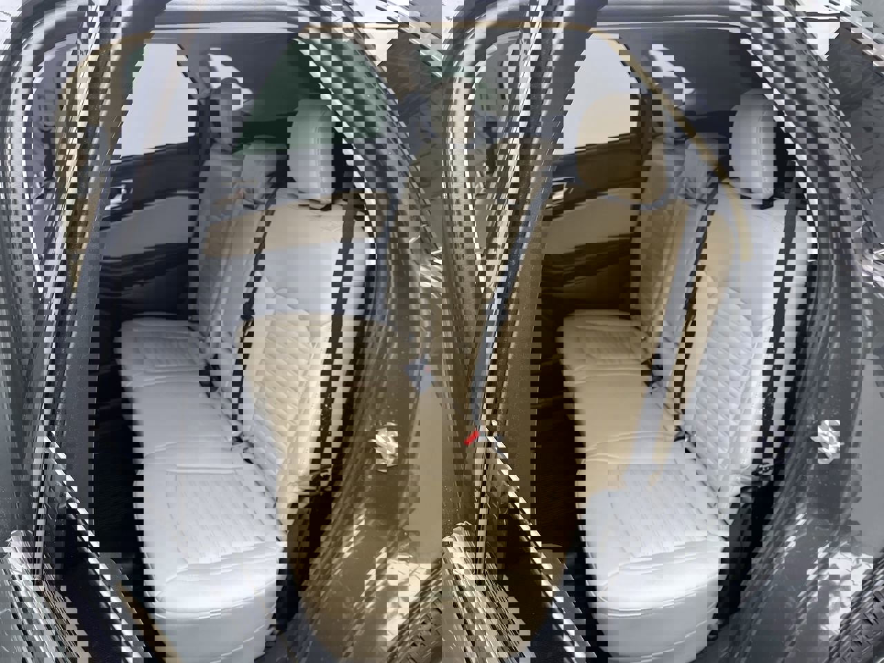 Used 2022 Ford Edge SEL w/ Convenience Package image 11