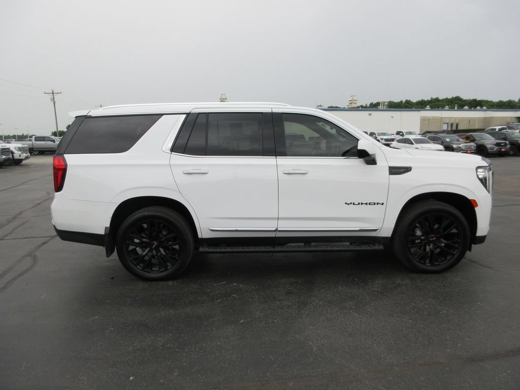 Certified 2023 GMC Yukon SLT w/ Max Trailering Package AWD/4WD image 4