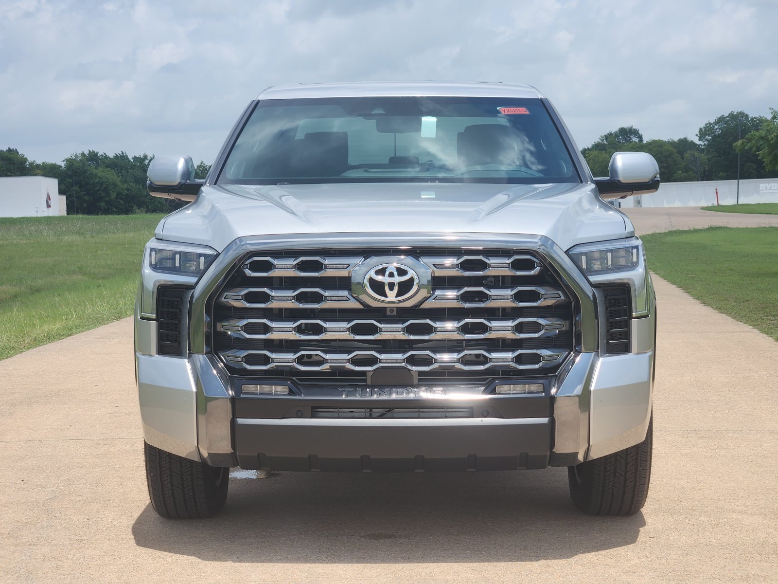 New 2026 Toyota Tundra Platinum AWD/4WD image 6