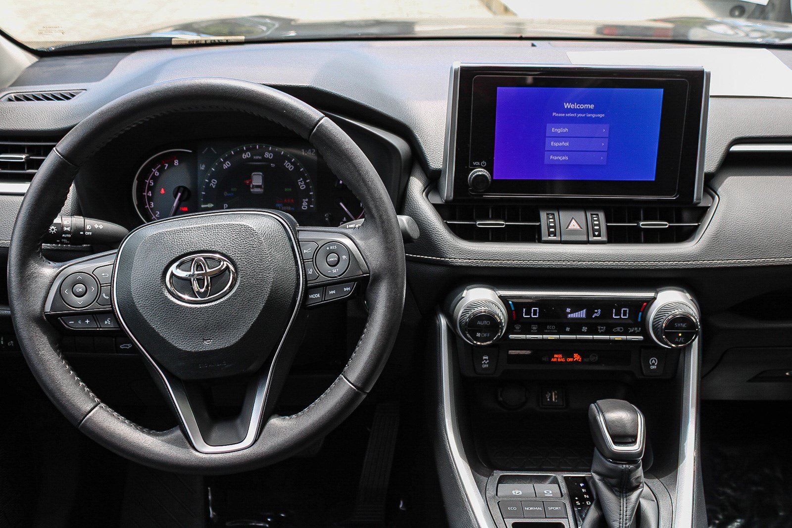 Certified 2025 Toyota RAV4 XLE Premium FWD image 15