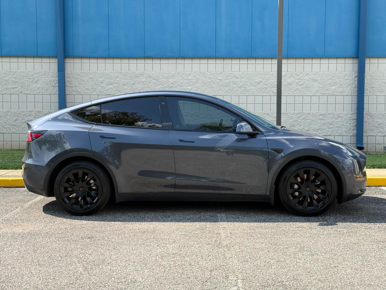 Used 2020 Tesla Model Y Long Range AWD/4WD image 4