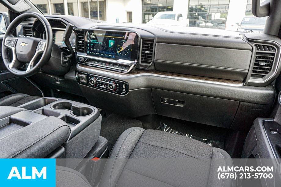 Used 2026 Chevrolet Silverado 1500 LT AWD/4WD image 23