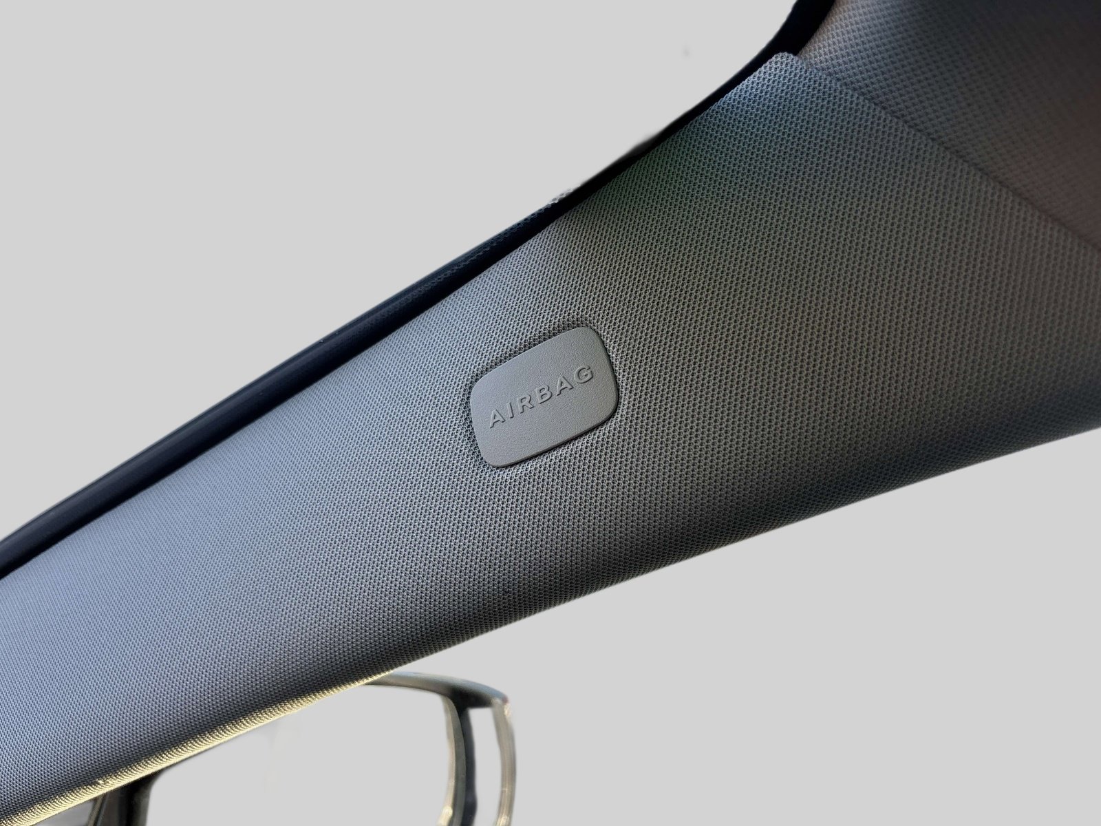 Used 2017 INFINITI QX30 Premium w/ Navigation Package image 29