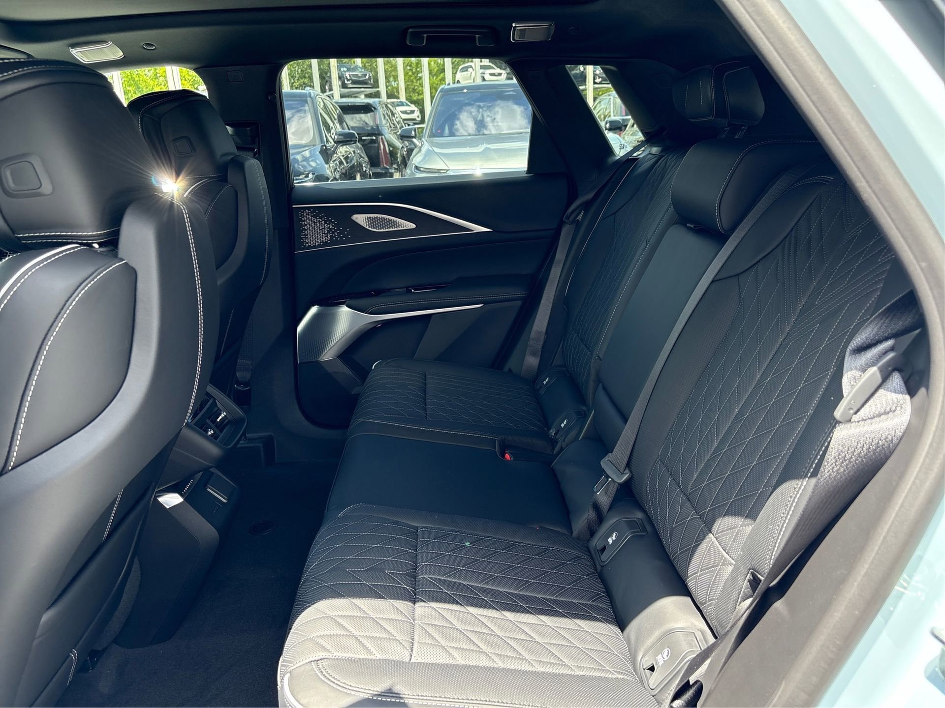 New 2026 Cadillac Lyriq V image 10