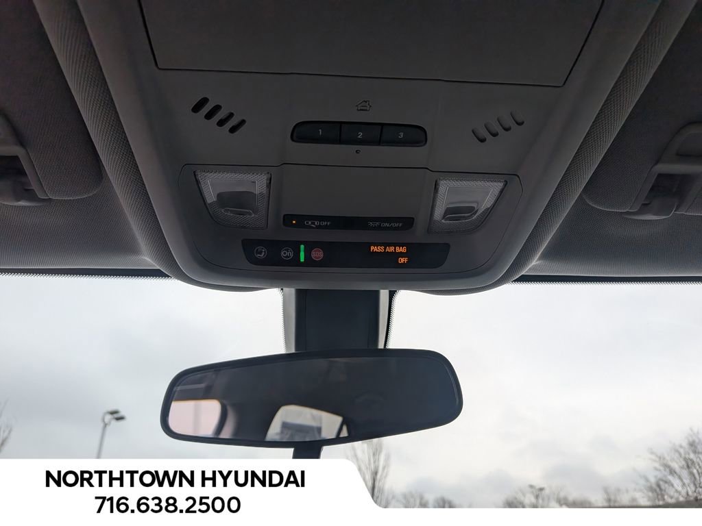 Used 2018 Chevrolet Equinox LT image 21