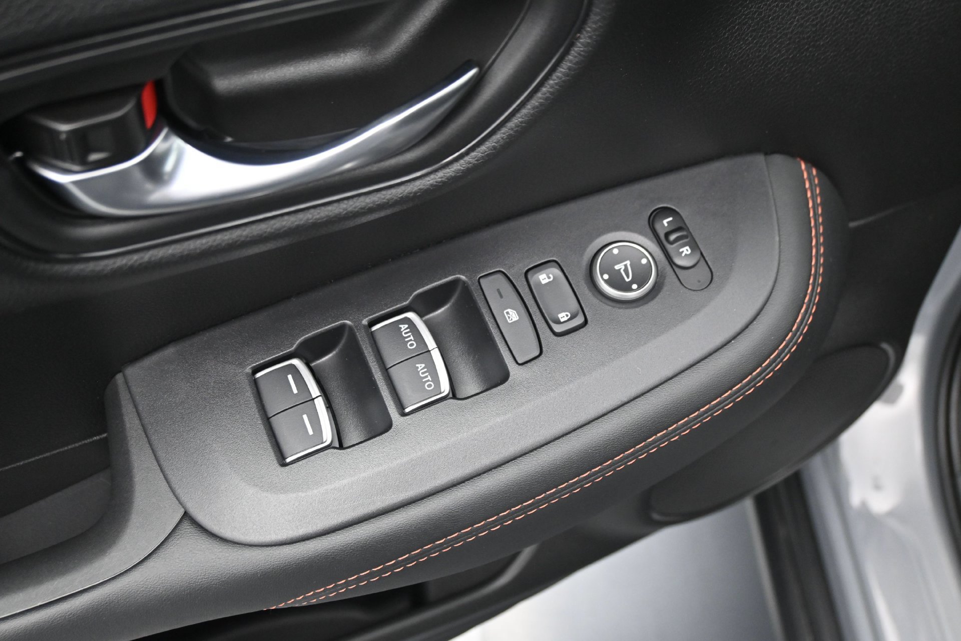 Used 2024 Honda HR-V Sport image 18