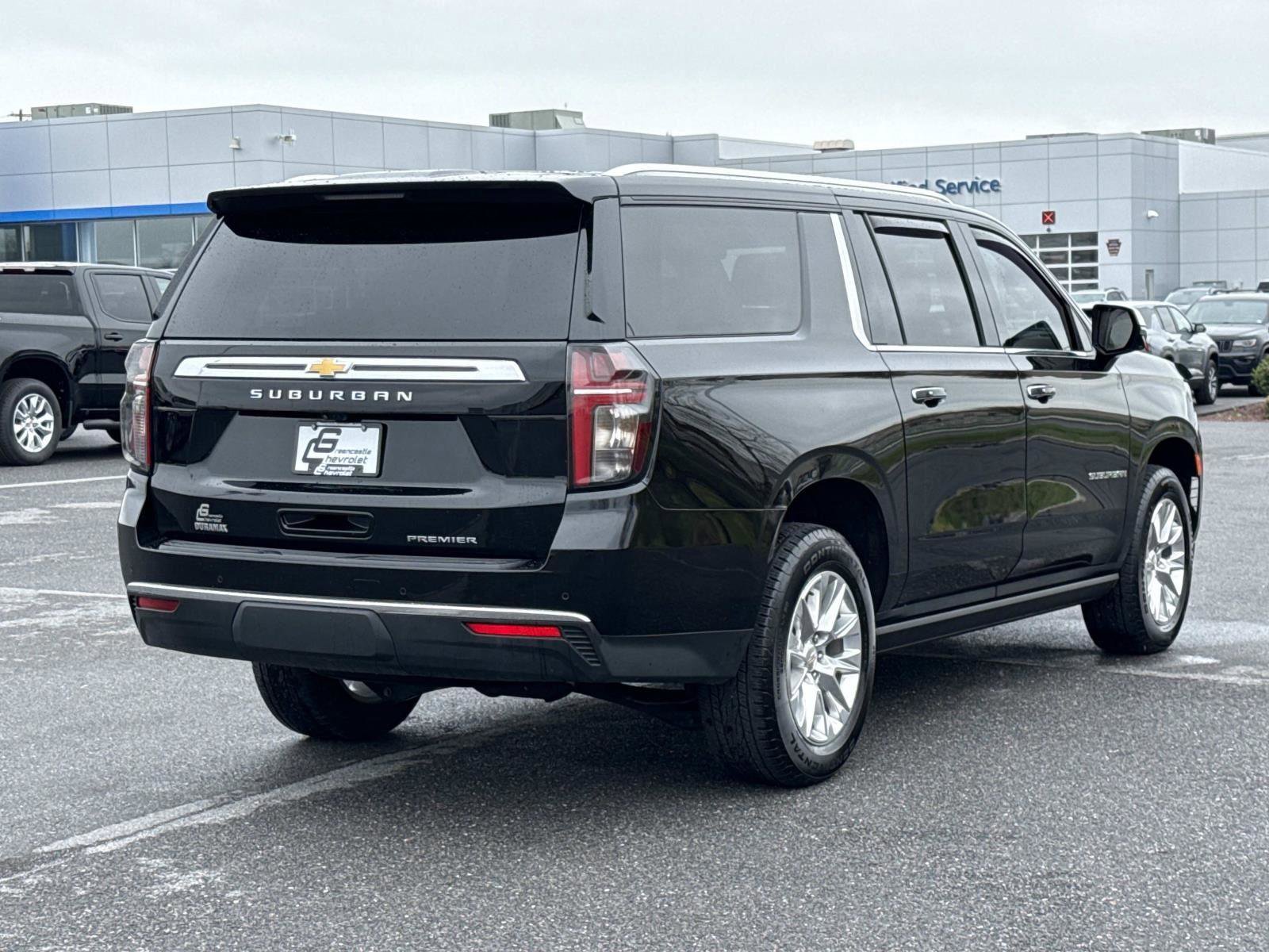 Used 2024 Chevrolet Suburban Premier image 24
