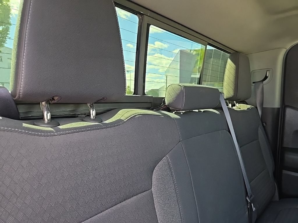 Used 2019 Chevrolet Silverado 1500 LT w/ All-Star Edition AWD/4WD image 32
