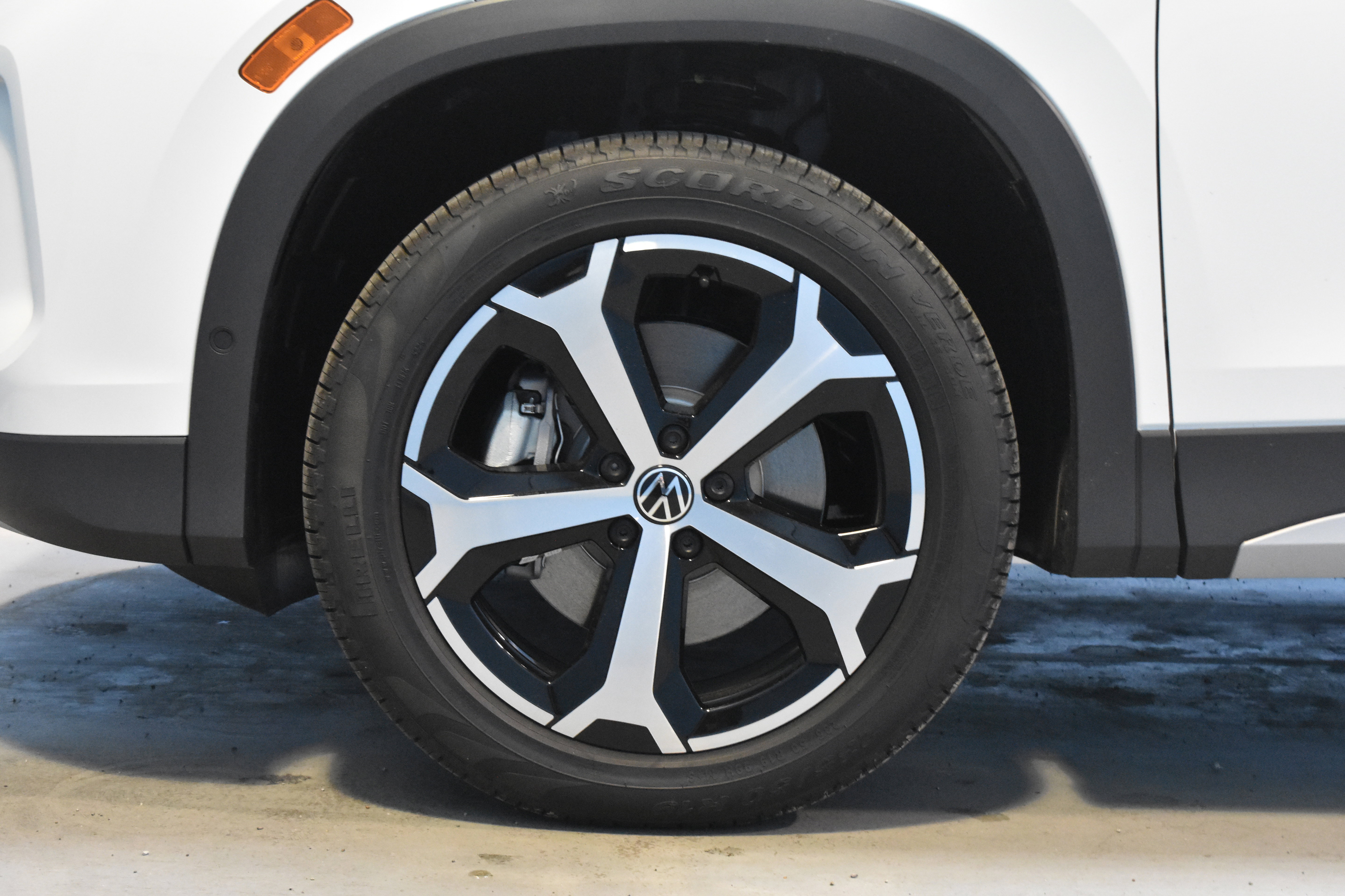 New 2026 Volkswagen Tiguan SE AWD/4WD image 20