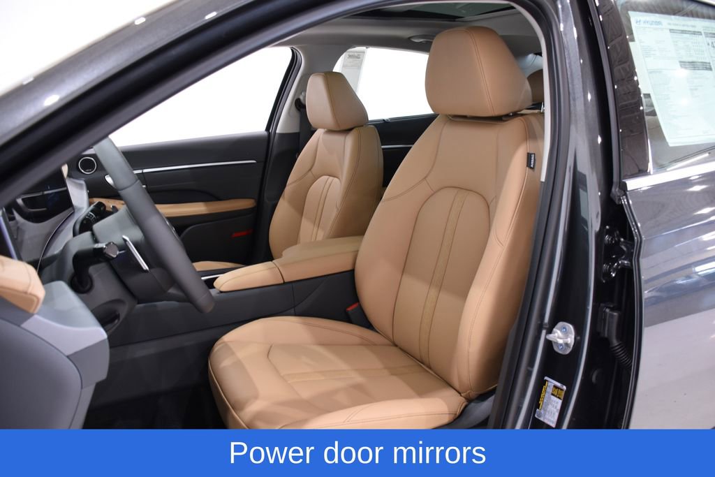New 2025 Hyundai Sonata Limited image 25