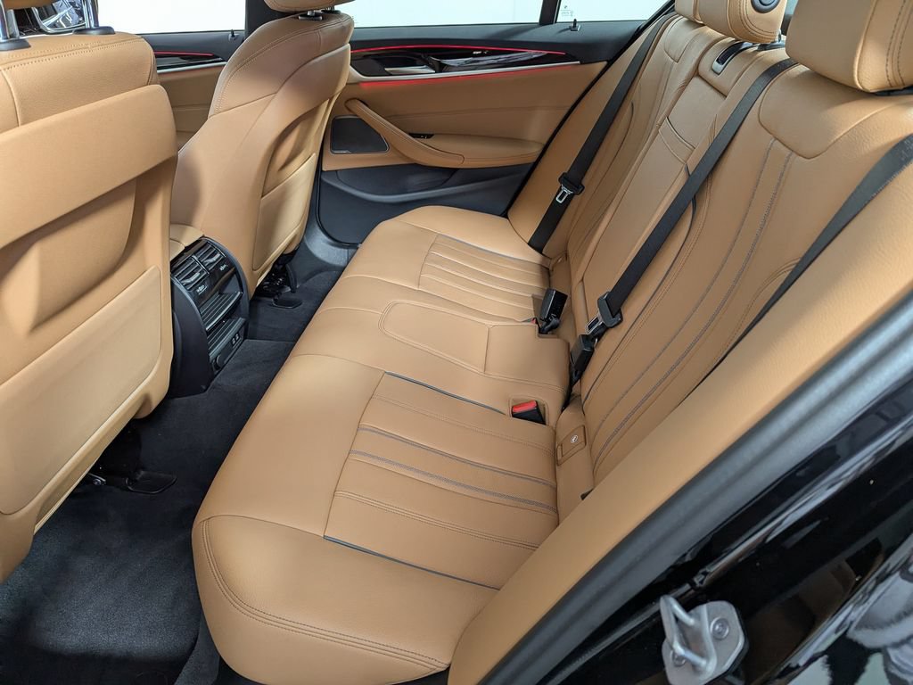 Certified 2023 BMW 530e xDrive w/ Premium Package AWD/4WD image 45