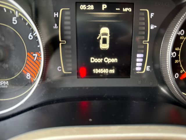 Used 2015 Jeep Cherokee Latitude image 22