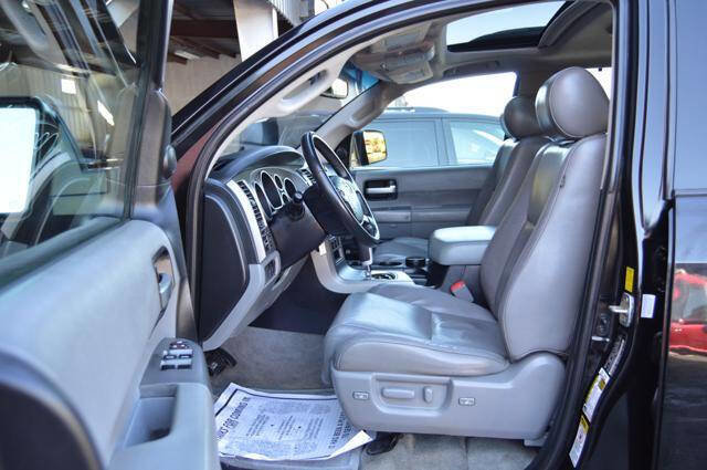 Used 2010 Toyota Sequoia Limited image 11