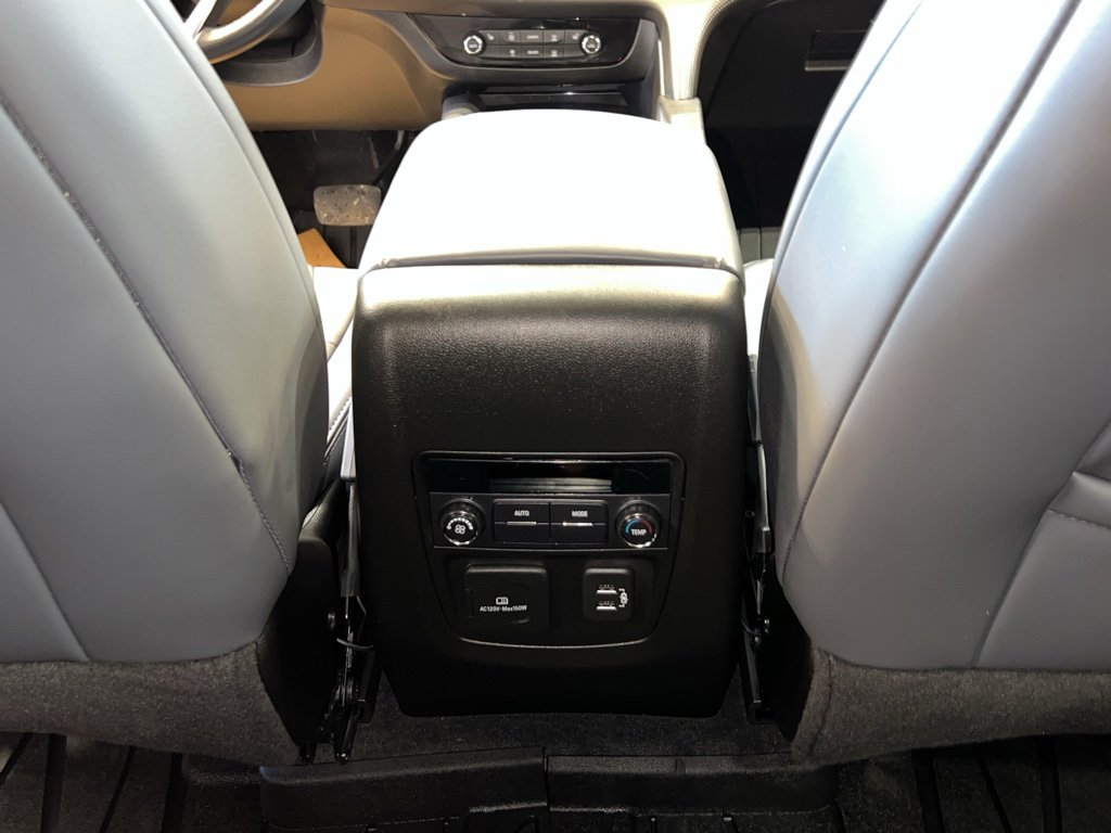 Used 2024 Buick Enclave Essence w/ Experience Buick Package image 40