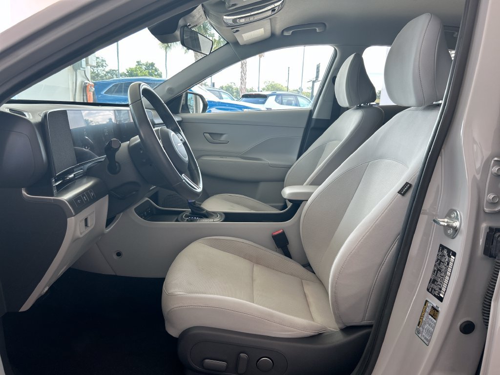 Used 2024 Hyundai Kona SEL FWD image 9